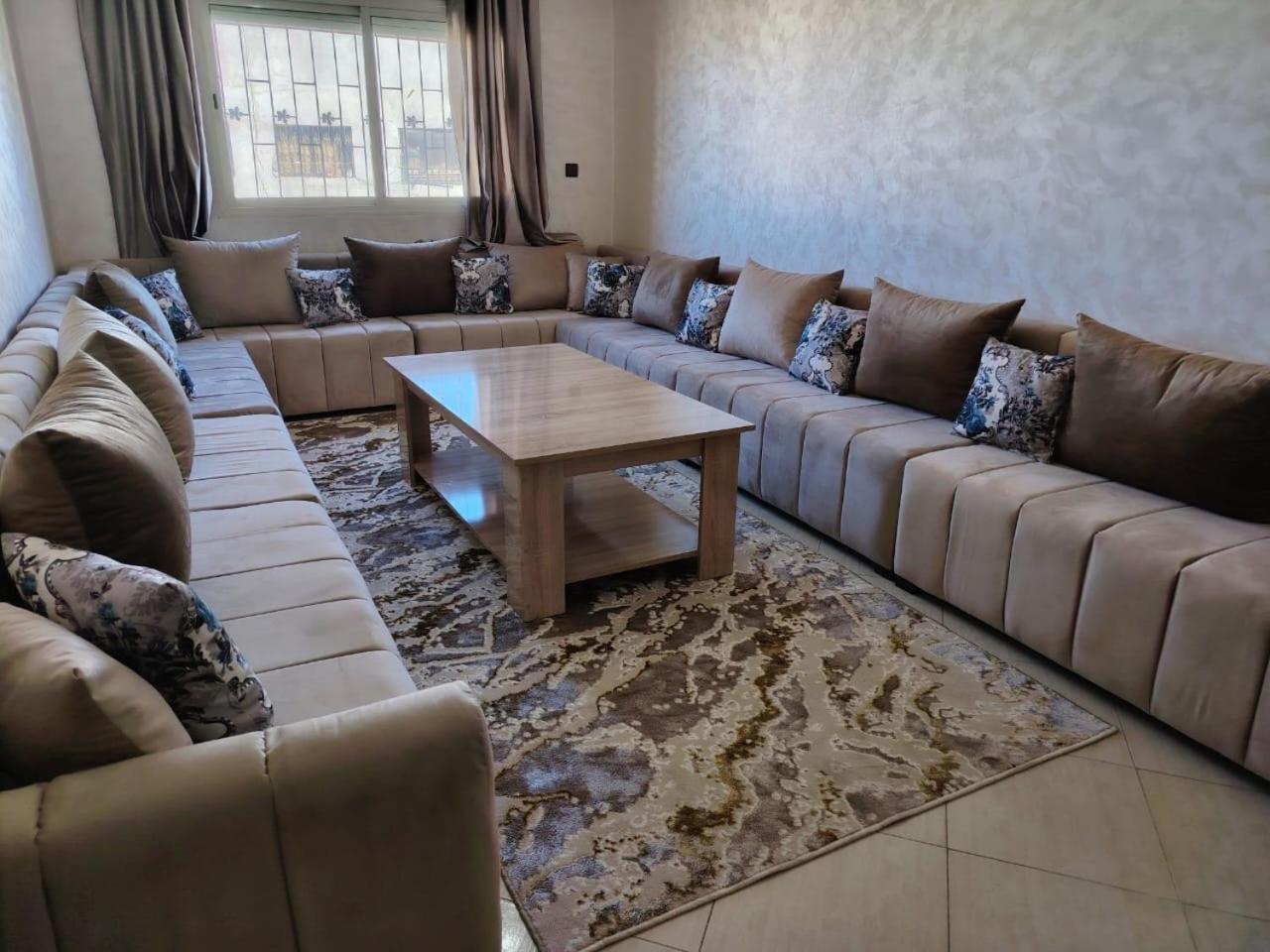 Apartment Modern Hideaway In Casablanca